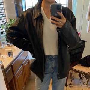 Vintage oversized men’s leather jacket